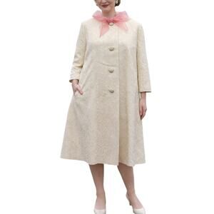Vintage 60s Women’s XL Cream Flocked Paisley Coat Rayon A-Line Chiffon Scarf